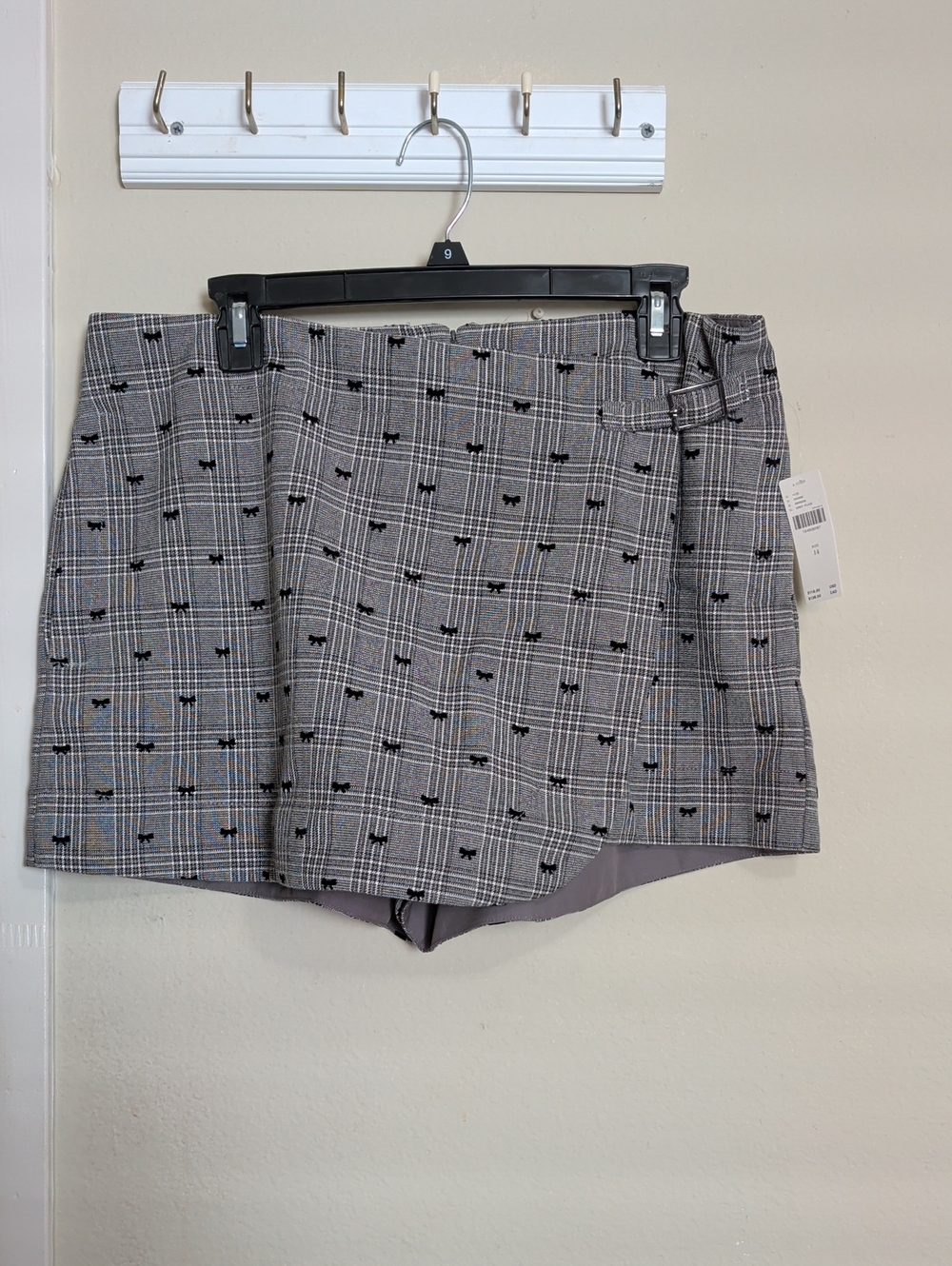 Maeve Gray Plaid Bow-Accent Skort
